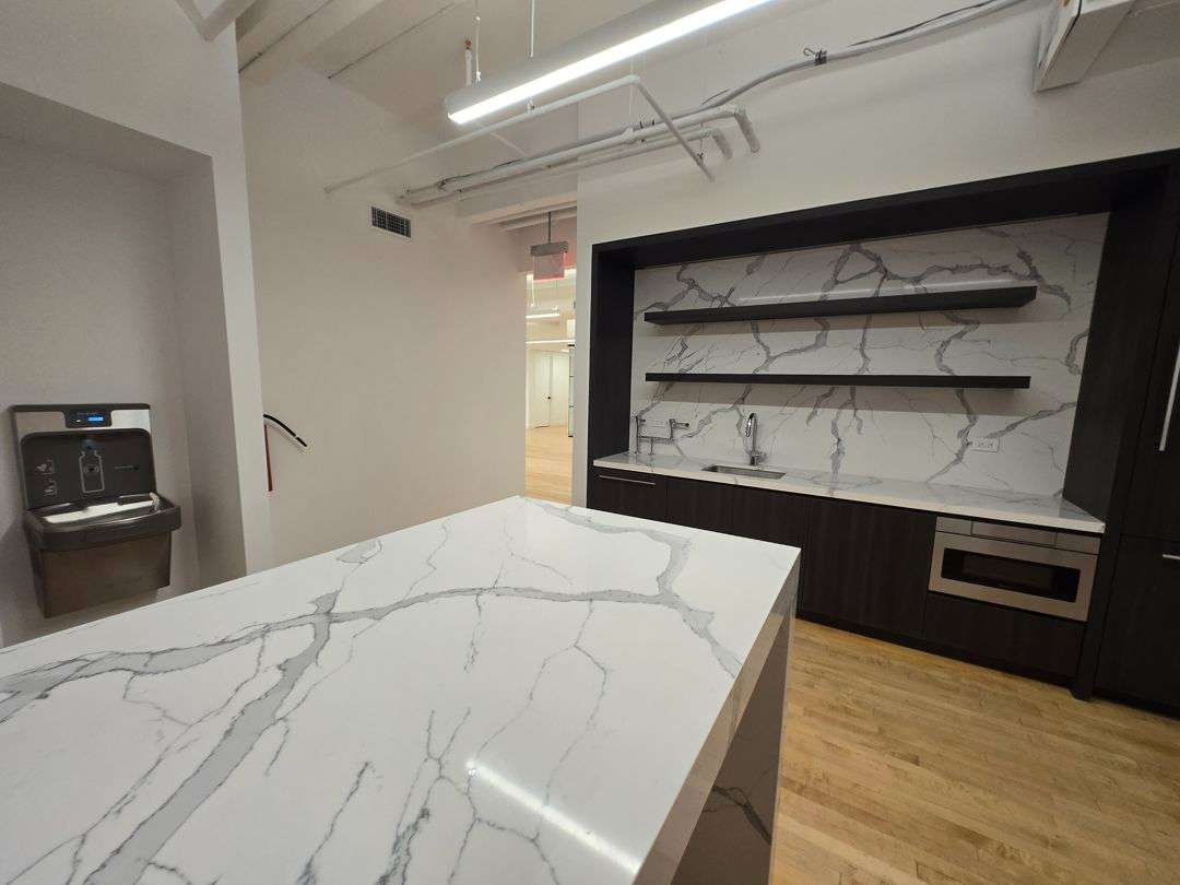 THESQUARE.NYC commercial project photograph 28