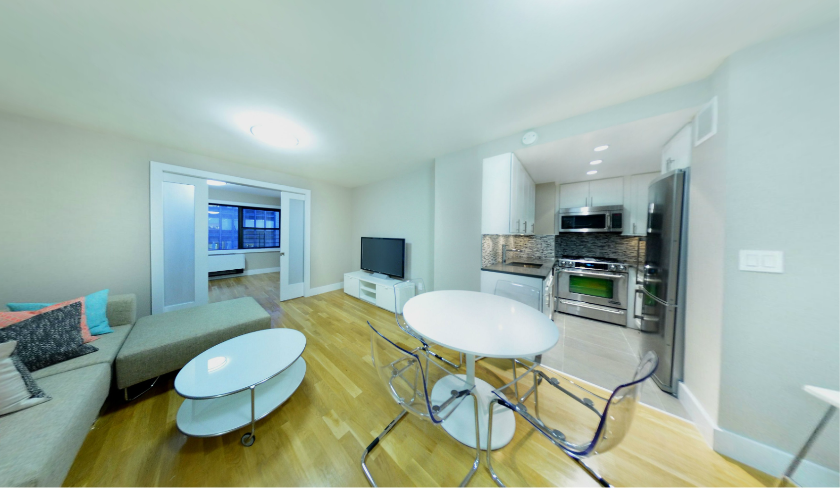 THESQUARE.NYC residential project photograph 22